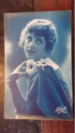 1930 Colorisée Fantaisie Art & Déco Belle Jeune Femme COULEUR FLASH COIFFURE BLEUET - Women
