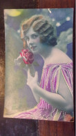 1930 Colorisée Fantaisie Art & Déco Belle Jeune Femme COULEUR FLASH COIFFURE - Women