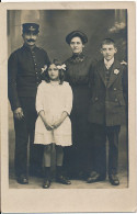 CPA. PHOTO. Portrait Famille Adenis Militaire. Région Centre - Généalogie