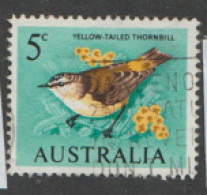 Australia   1966  SG 386  5c  Thornbill  Fine Used - Used Stamps