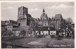 4843624Zutphen, Walburg Kerk. 1956.(FOTOKAART) (kleine Vouwen In De Hoeken) - Zutphen