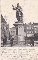 4842510Haarlem, Standbeeld Laur. Janzn. Koster. (poststempel 1903)(bruine Vlekken) - Haarlem