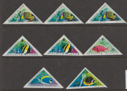 Maldives  1963  SG   110-7  Fishes  Lightly Mounted Mint - Maldiven (...-1965)