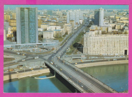 Delcampe - 299122 / Russia Moscow Moscou - Bridge River Avenue Kalinin Building Comecon PC "International Book" USSR Russie - Puentes