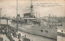 St Nazaire * La Nouvelle Entrée * Le Bateau Cuirassé DIDEROT , Construit Aux Chantiers De L'atlantique , Quitte Le Port - Saint Nazaire