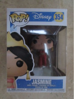 FUNKO POP AVEC BOITE N° 354 JASMINE TENUE ROUGE - Disney