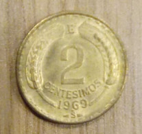 Chile, Year 1969, Used, 2 Centesimos - Chile