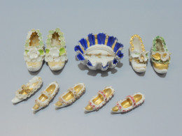 -LOT MINIATURES PORCELAINE LANGEAIS 1 PANIER & 4 Sabots + 5 Chaussures Vitrine  E - Andere & Zonder Classificatie