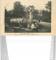 WW 86 LUSSAC-LES-CHATEAU. Monument Du Connétable Anglais Jean Chandos - Lussac Les Chateaux