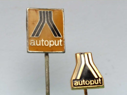 BADGE Z-98-7 - 2 PINS -  Traffic Safety, HIGHWAY, AUTOPUT - Lots