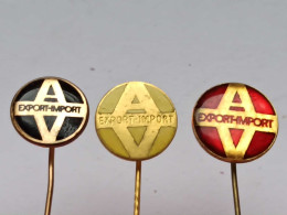BADGE Z-98-7 - 3 PINS -  AGROVOJVODINA EXPORT IMPORT Serbia Tractors Tracteur Agricultural Machines - Sets