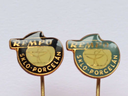 BADGE Z-98-8 - 2 PINS - REMPO PORCELAN - Lotes