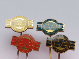 BADGE Z-98-8 - 4 PINS -  VAMBERK ZELEZARNY ZAPOTOCKY - Sets