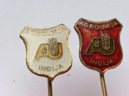 BADGE Z-98-16 - 2 PINS - AGROUNIJA INDJIJA, INDIJA, SERBIA, YUGOSLAVIA, AGRICULTURAL Agriculture Agricole - Lotes