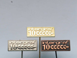 BADGE Z-98-16 - 3 PINS - INTERGRAF - INTERNATIONAL CONFEDERATION FOR PRINTING AND ALLIED INDUSTRIONS - Lots