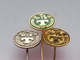 BADGE Z-98-16 - 3 PINS - PIK TITEL, YUGOSLAVIA, AGRICULTURAL Agriculture Agricole, FOOD COMPLEX - Lotes