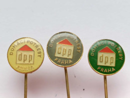 BADGE Z-98-22 - 3 PINS - DOMACI POTREBY PRAHA - Sets