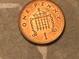 Münze Münzen Umlaufmünze Großbritannien 1 Penny 2001 - 1 Penny & 1 New Penny