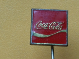 BADGE Z-99-20 - COCA COLA - Coca-Cola