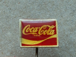 BADGE Z-99-20 - COCA COLA - Coca-Cola