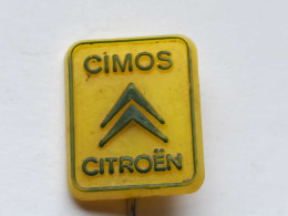 BADGE Z-35-8 - AUTO CAR , CITROEN, PLASTIC PIN - Citroën