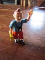 TINTIN FIGURINE TINTIN VALISE  COMICS SPAIN    HERGE - Tintin