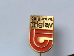 KOV 28-1 - BANK, BANQUE, BANKA, Indemnity, Indemnité ,ssurance TRIGLAV, YUGOSLAVIA - Banks