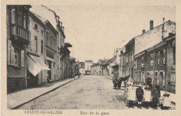 CHATEAU-SALINS  -  Rue De La Gare - Chateau Salins