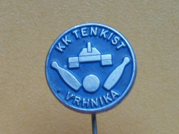 BADGE Z-54-1 - BOWLING CLUB TENKIST, VRHNIKA, SLOVENIA, CHAR MILITAIRE, TANK - Bowling