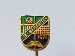 BADGE Z-95-1 - VOLLEYBALL, VOLLEY-BALL CLUB MAJDANPEK, SERBIA, MINE - Pallavolo