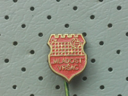 Badge Z-66 - Volleyball, Volley-ball, Odbojka, Serbia , Mladost Vrsac - Pallavolo