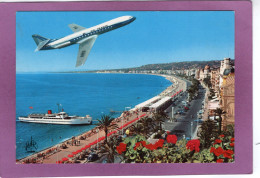 06 NICE La Promenade Des Anglais Survolée Par Un Avion Caravelle D'Air France - Aeronáutica - Aeropuerto