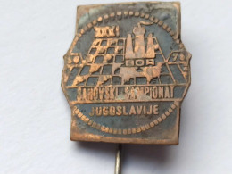 BADGE Z-71-2 - CHESS ECHECS SCHACH AJEDREZ SAKK SAH, BOR, SERBIA, CHAMPIONSHIP - Casinos