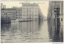 _P969: 114 LES INONDATIONSDE PARIS  Janvier 1910  Place De BOURGOGNE, Rue ST-Dominique - Inondations