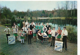 Machecoul Animée Groupe Musical "Les Astéroides" Musiciens Accordéons - Machecoul