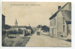 CPA 89 Yonne - Aillant Sur Tholon - Route De Laduz - Voiture Ancienne - Peu Commune - Aillant Sur Tholon