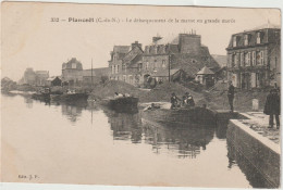 Côte D ' Armor : PLANCOET : Le  Débarquement De La Marne En Grande  Marée , Bateau , Péniche Genre - Plancoët