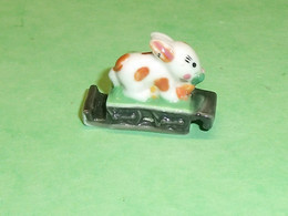 Delcampe - Fèves / Fève / Animaux : Train De La Ferme , 2009 P 76 , Wagon , Lapine , Lapin      T175 - Tiere