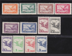 Hongary       .   12 Stamps     .       *     .    Mint-hinged - Unused Stamps