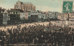 (60) BEAUVAIS. La Musique Militaire, Place De L' Hôtel-de-Ville (Ets C. Carouge, Béranger, Au Gant D'or) - Beauvais