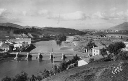 BEHOBIE - La Bidassoa, Le Pont International Et L'Ile Des Faisans - CPSM Petit Format - Béhobie