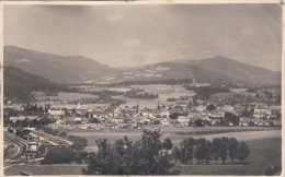 D9253) FELDKIRCHEN / Kärnten - Sehr Alte FOTO AK Mit Bahngleisen - Bahnhof - U. Gegen Häuser 1939 - Feldkirchen In Kärnten