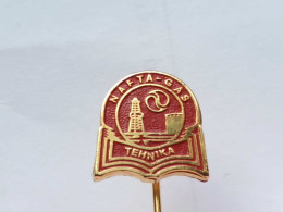 BADGE Z-44-1 - Oil Industry, Fuel, Gas, Oil, NAFTAGAS, YUGOSLAVIA, - Fuels