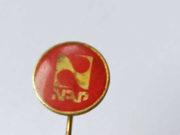 BADGE Z-44-1 - Oil Industry, Fuel, Gas, Oil, NAP Pancevo, Serbia,  RAFINERIJA, RAFFINERIE, REFINERY - Kraftstoffe