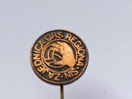 BADGE Z-88-1 - RUKOMET, HANDBALL ASSOCIATION NIS, SERBIA - Handbal