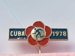 BADGE Z-64-1- Athlétisme, Athletics, Athletic, CUBA 1978 - Gimnasia