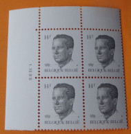 2352 Hoekdatum 1/12/89 - 1981-1990 Velghe