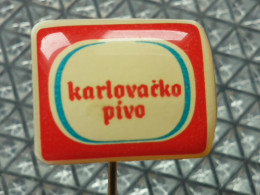 BADGE Z-42-1 - KARLOVACKO PIVO, KARLOVAC, CROATIA, BEVERAGES, Beer Bière Cerveza Bier Birra - Bière