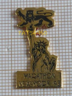 PAT14950 MARATHON De NEW YORK 93 STATUE De La LIBERTE + LEOPARD De NORMANDIE 1993 USA - Leichtathletik