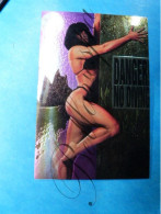 Danger No Diving Razor Mega Chromium Cards BARED Card N° 35 Nicole  Artist JACKHAMMER  1997 - Cartes à Jouer Classiques